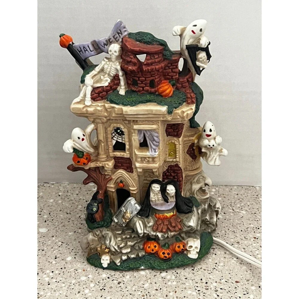 Porcelain Lighted Haunted House Halloween Ghost Pumpkin Skeleton Village READ
